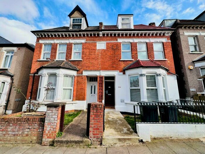 2 Bedroom Flat To Rent In Devonshire Road, London, SE23