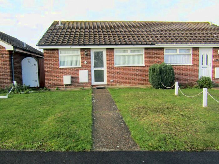 2 Bedroom Semi-Detached Bungalow To Rent In Oakwood Close, Kirby Cross, Frinton-On-Sea, CO13