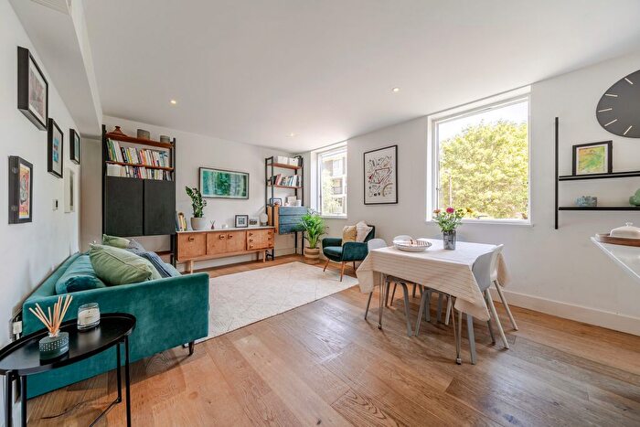 2 Bedroom Flat For Sale In Bath Terrace, London, SE1
