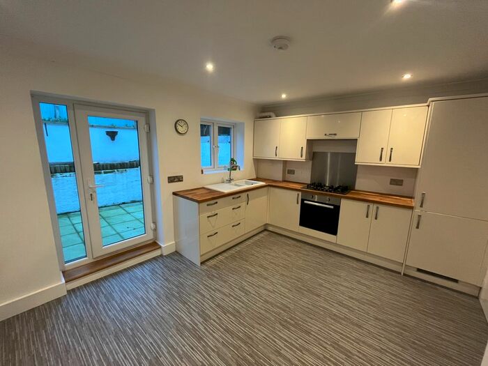 3 Bedroom Terraced House To Rent In Eaton Road, Margate, CT9