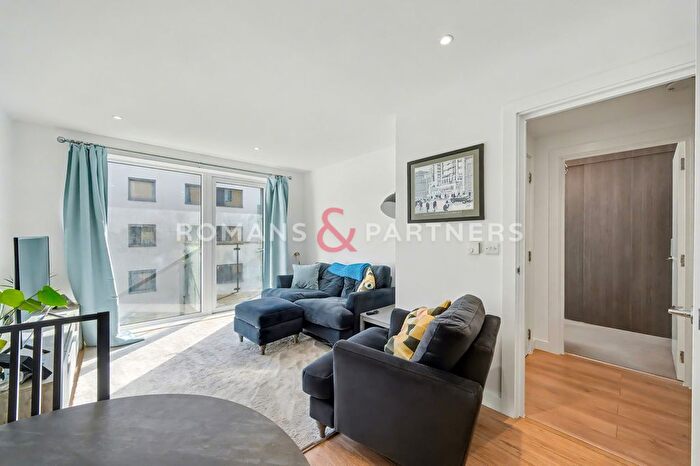 1 Bedroom Flat To Rent In Brooklyn Building, Deals Gateway, Deptford, SE10