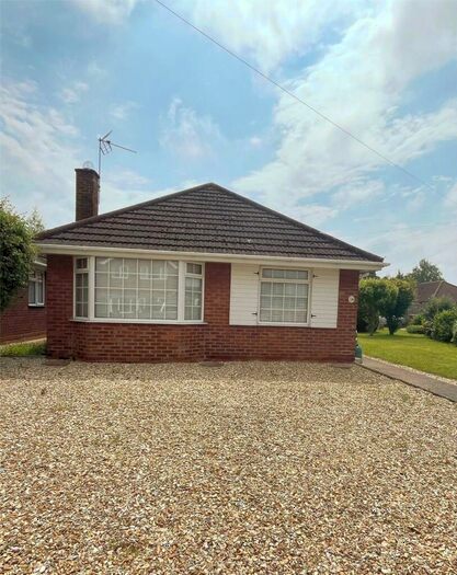 2 Bedroom Bungalow To Rent In Amesbury Avenue, Grimsby, DN33