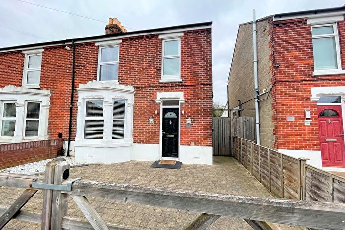 3 Bedroom Semi-detached House For Sale In Peel Road, Gosport, PO12