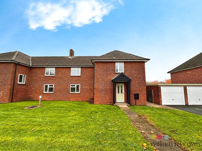 4 Bedroom Semi Detached House To Rent In Lincoln Drive, Scampton, Lincoln, LN1