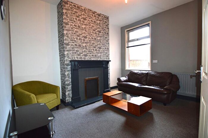 3 Bedroom Terraced House To Rent In Fuller Street, Cleethorpes, DN35