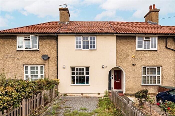 2 Bedroom Terraced House To Rent In Lamerock Road, Bromley, BR1