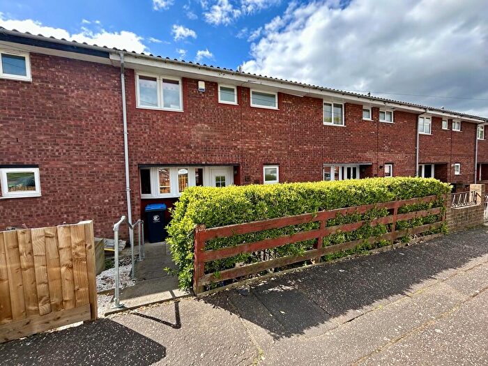 3 Bedroom Terraced House For Sale In Winters Way, Waltham Abbey, EN9