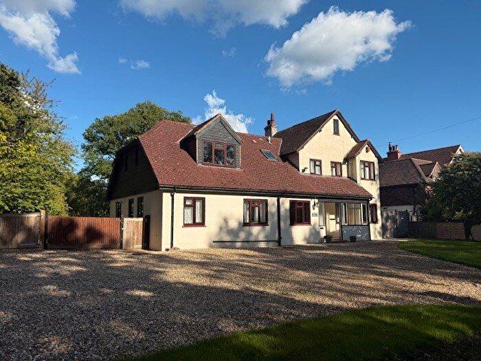 5 Bedroom Detached House For Sale In London Road, Hildenborough, Tonbridge, Kent, TN11