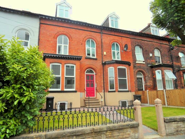 2 Bedroom Flat To Rent In Upper Brook Street, Manchester, M13