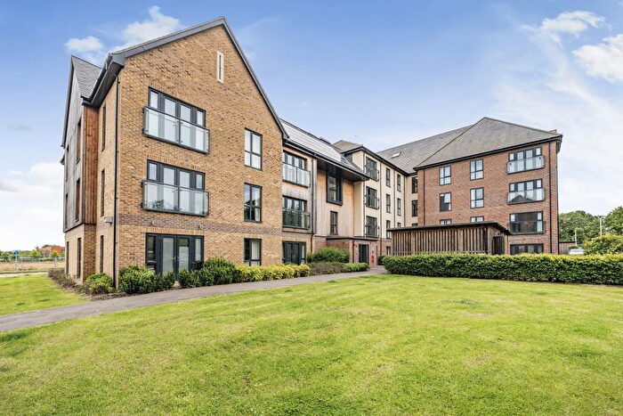 1 Bedroom Apartment To Rent In The Cavalry, Wokingham, RG2