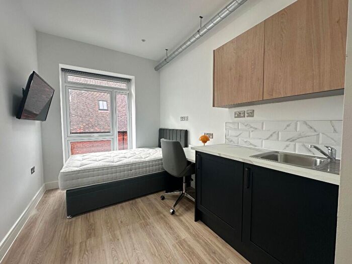 Studio To Rent In Ilkeston Road, Nottingham, Nottinghamshire, NG7