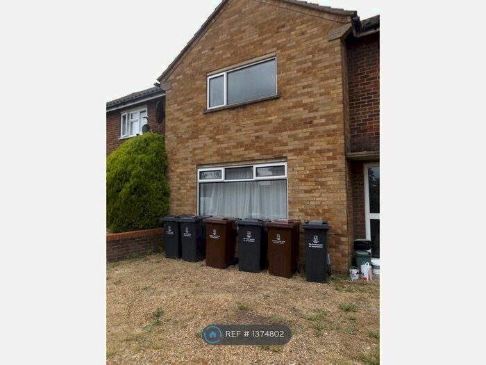 6 Bedroom Terraced House To Rent In Hawthorne Avenue, Colchester, CO4