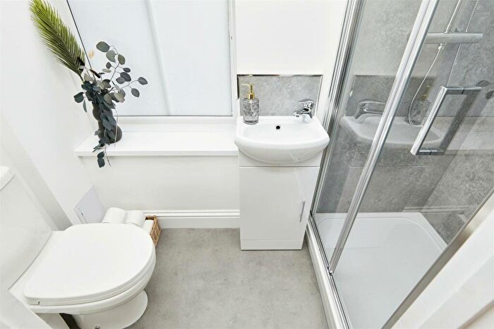 1 Bedroom House To Rent In St James Court, Friar Gate, Derby, DE1
