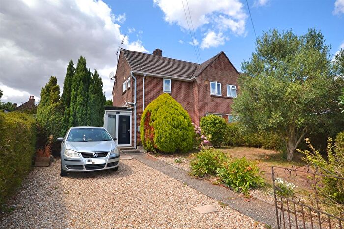 3 Bedroom Semi Detached House For Sale In Blagdon Road, Dorchester, DT1