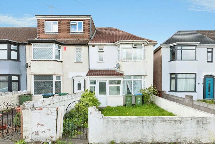 3 Bedroom Terraced House For Sale In Holbrook Lane, Holbrooks, Coventry, CV6