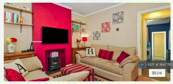 2 Bedroom Terraced House To Rent In Mount Pleasant, Dartford, DA1