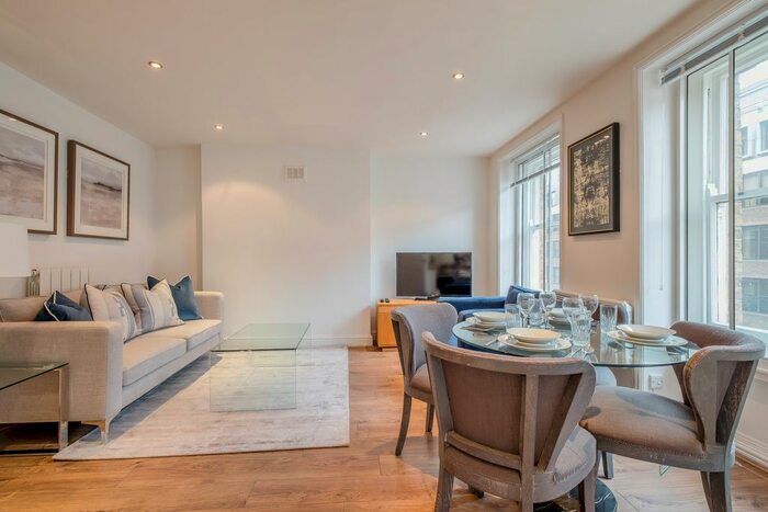 2 Bedroom Flat To Rent In Nottingham Place, London, W1U