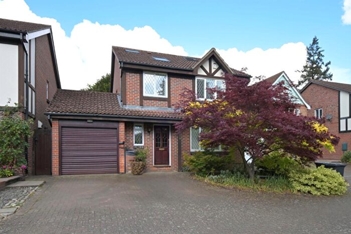 5 Bedroom Detached House For Sale In Church View, Broxbourne, EN10