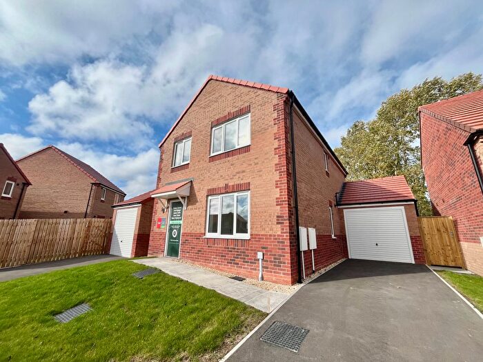 4 Bedroom Property To Rent In Bill Lane, Bilsthorpe, Newark, NG22