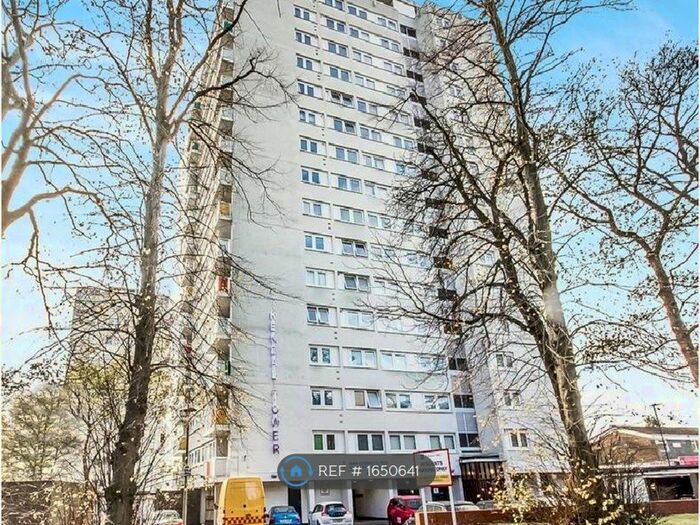 2 Bedroom Flat To Rent In Kendal Tower, Birmingham, B17