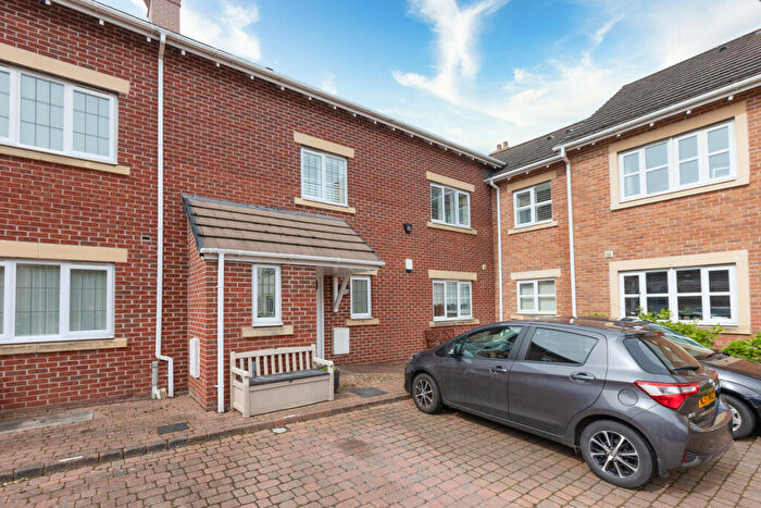 3 Bedroom Apartment To Rent In Clifton Gate, Lytham, FY8