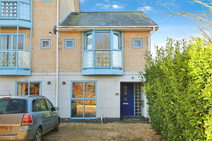 2 Bedroom End Of Terrace House For Sale In Hurdles Way, Duxford, Cambridge, CB22
