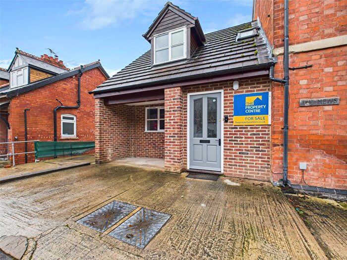 2 Bedroom Detached House For Sale In Lansdown, Stroud, Gloucestershire, GL5