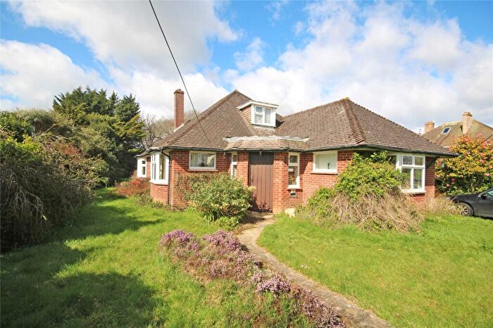 3 Bedroom Bungalow For Sale In Uplands Avenue, Barton On Sea, New Milton, Hampshire, BH25