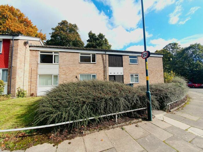 1 Bedroom Flat To Rent In Leahurst Crescent, Birmingham, B17
