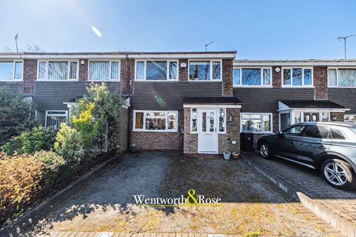 3 Bedroom Terraced House For Sale In Oaklands Avenue, Harborne, Birmingham, B17