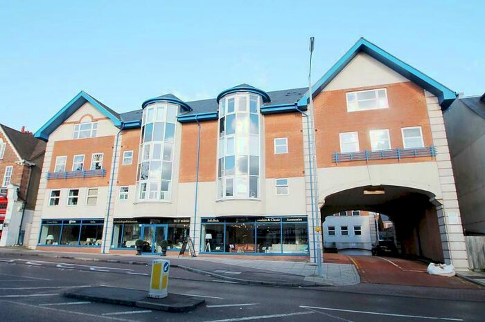 2 Bedroom Apartment To Rent In London Road, St Albans, AL1