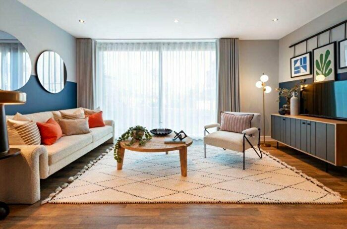 1 Bedroom Apartment For Sale In Alfreton Road, Nottingham, NG7