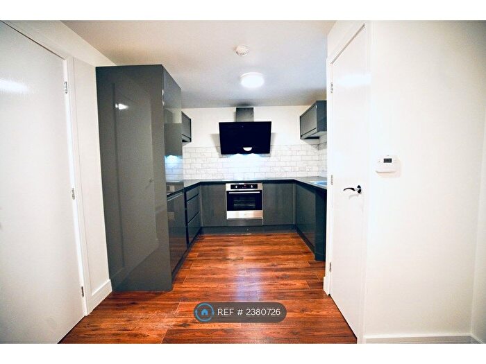 1 Bedroom Flat To Rent In Carr Lane, Hull, HU1