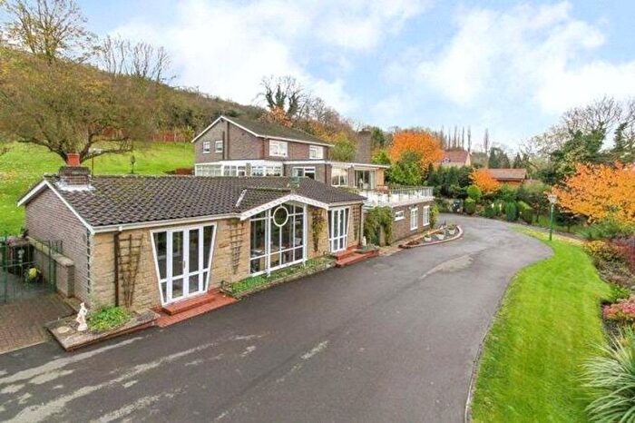 3 Bedroom Detached House For Sale In Stather Road, Burton-Upon-Stather, DN15