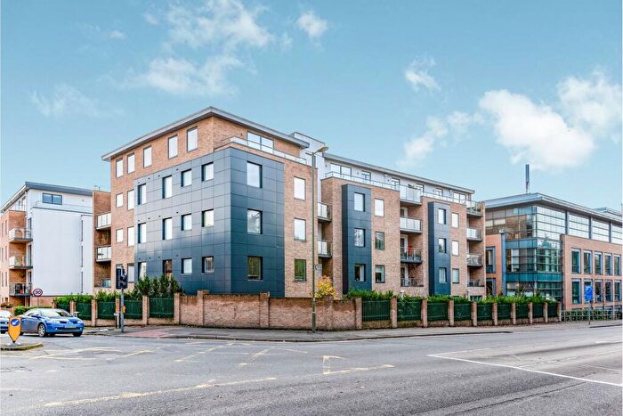 2 Bedroom Apartment To Rent In Belgravia Mansions, Camberley, GU15