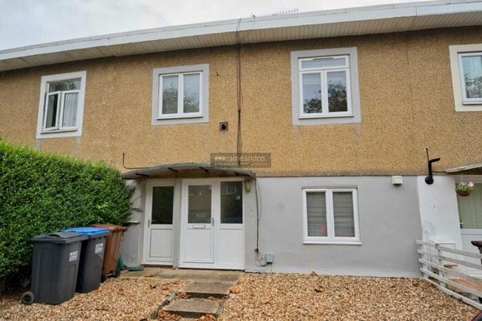 4 Bedroom Property To Rent In Furzen Crescent, Hatfield AL10