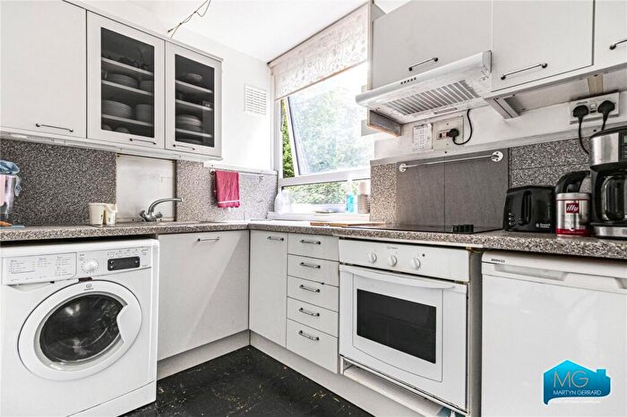 1 Bedroom Apartment To Rent In Hilltop House, Hornsey Lane, Highgate, N6