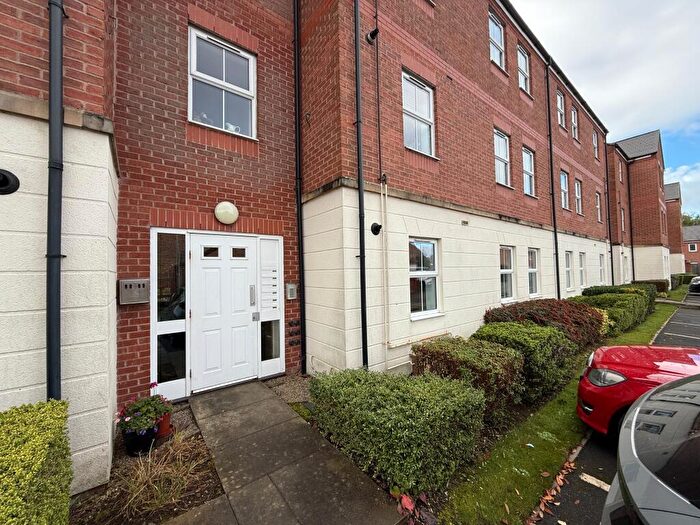 2 Bedroom Flat To Rent In Oak Crescent, Ashby-de-la-Zouch, LE65