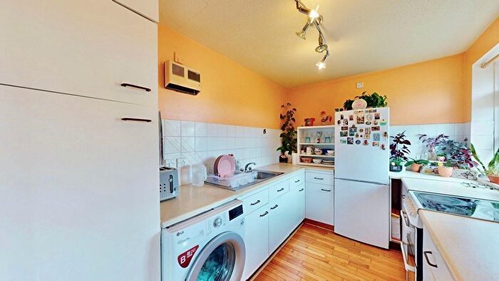 1 Bedroom Flat For Sale In Horsenden Lane North, Greenford, UB6
