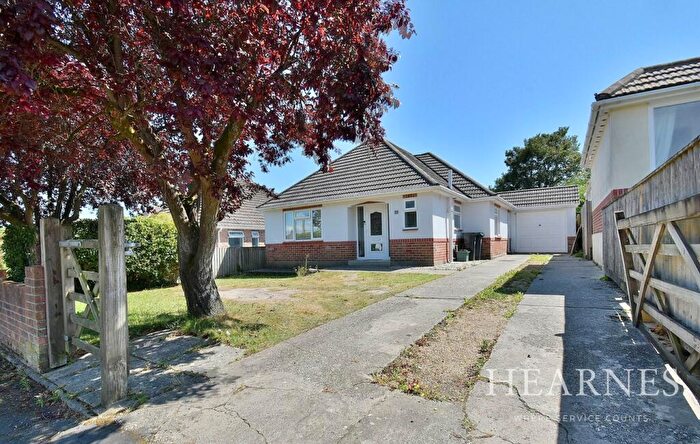 4 Bedroom Bungalow For Sale In Elm Tree Walk, West Parley, Ferndown, BH22