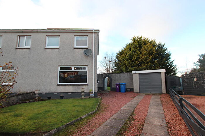 3 Bedroom Semi-Detached House To Rent In Hillpark Drive, Birkhill, DD2