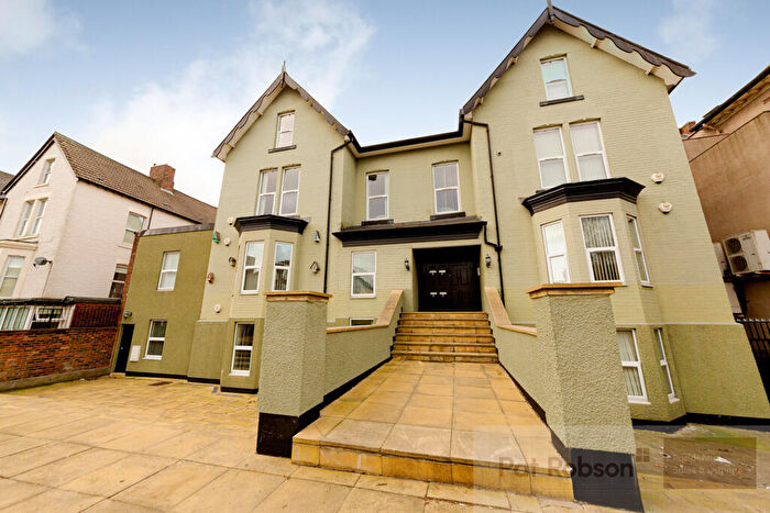 5 Bedroom Apartment To Rent In Heaton Road, Heaton, Newcastle Upon Tyne, NE6