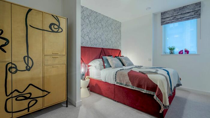 1 Bedroom Flat For Sale In A Alexandra Road, Hounslow, TW3