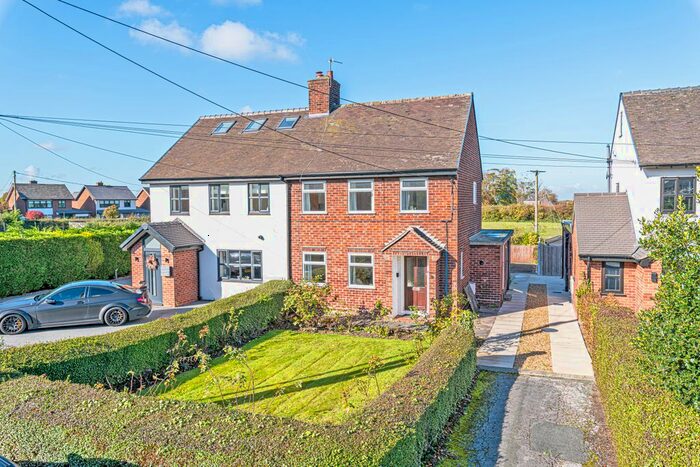 3 Bedroom Semi-Detached House For Sale In Goose Lane, Hatton, Warrington, Cheshire, WA4