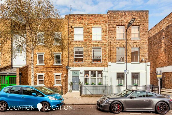 1 Bedroom Flat To Rent In Allen Road, London, N16