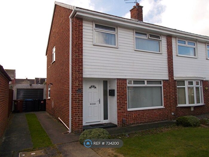 3 Bedroom Semi-Detached House To Rent In Earlsdon Avenue, Middlesbrough, TS5