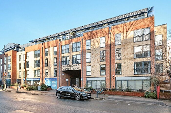 2 Bedroom Flat For Sale In Milles Square, London, SW9