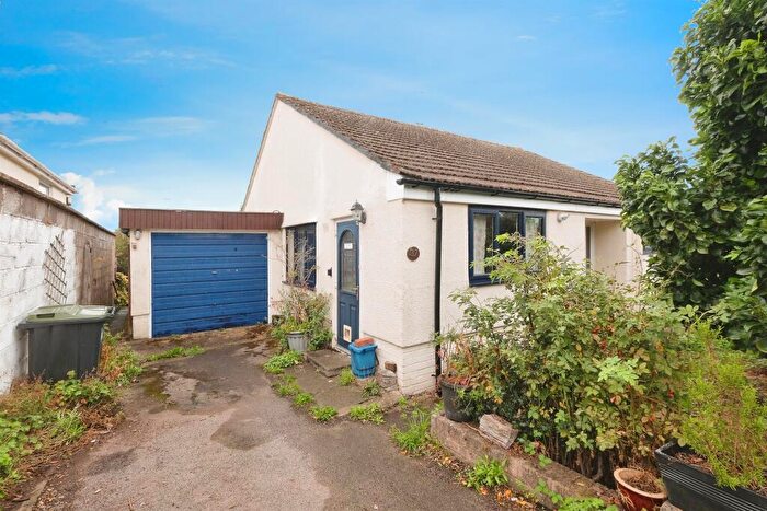 2 Bedroom Semi-Detached Bungalow For Sale In Dixton Close, Monmouth, NP25