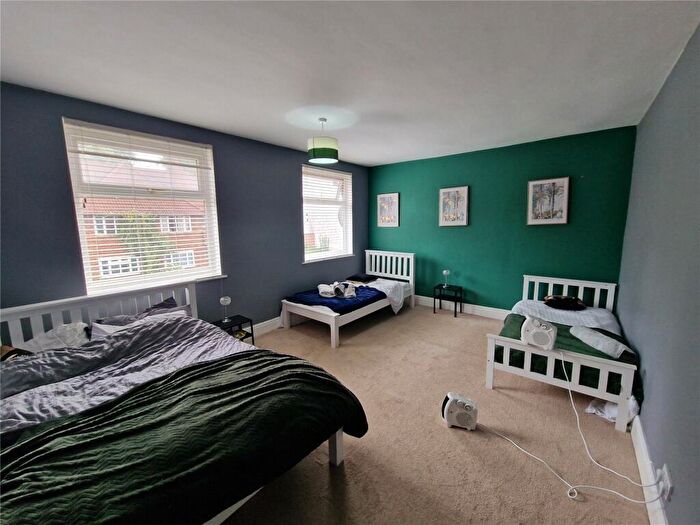 3 Bedroom Terraced House For Sale In Jakeman Road, Birmingham, West Midlands, B12