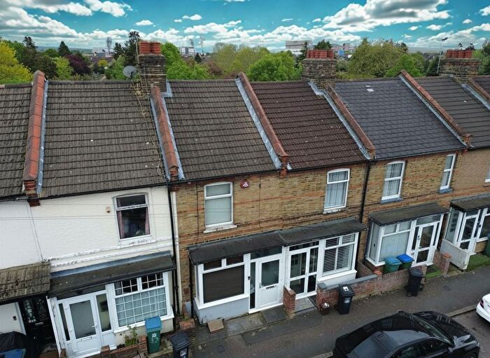 3 Bedroom Terraced House For Sale In Pretoria Road, Watford, WD18